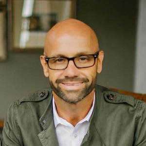 Shane Warren